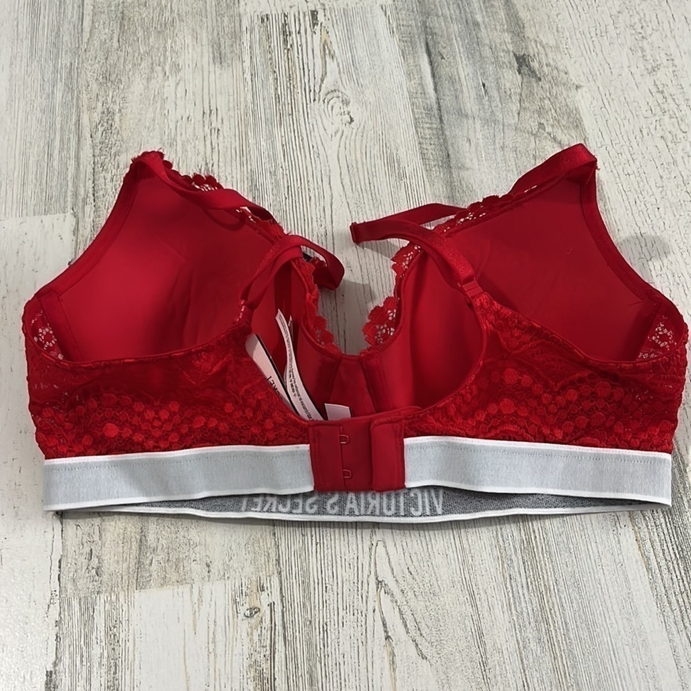 Victoria’s Secret Lightly Lined t-shirt red lace bra Size 34C - Picture 4 of 9
